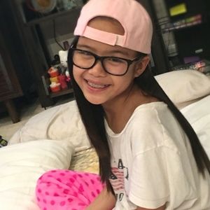 Meet your Posher, Loreto